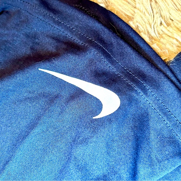 THE Nike Tee Dri-Fit Men’s- Denver Broncos 🏈 (L) - Picture 8 of 8